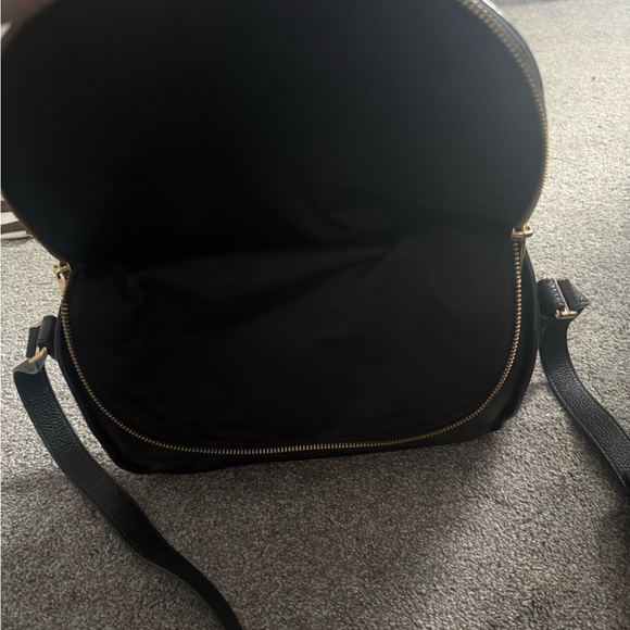 Marc Jacobs Groove Black Leather Large Crossbody Bag - Picture 6 of 6